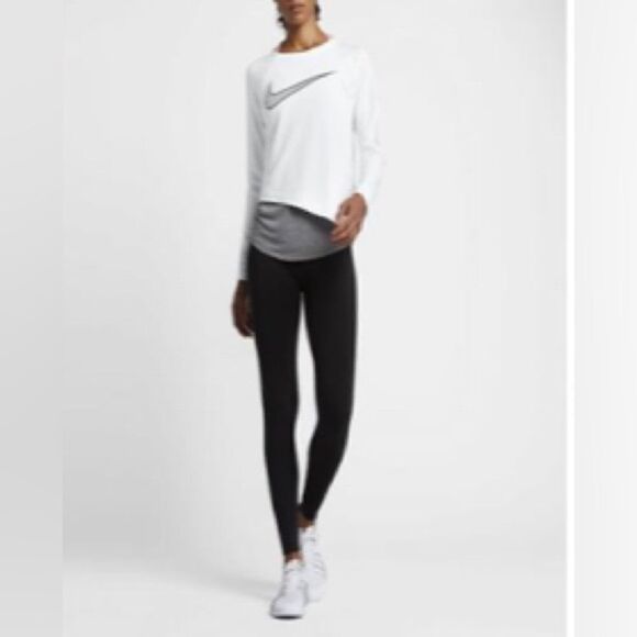 Nike dri fit white training cropped top sz small - Picture 5 of 10